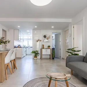 Apartment Boooom!!! With Swimming Pool